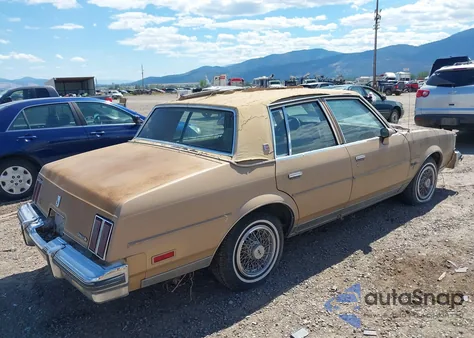 1985 Oldsmobile Cutlass Supreme Brougham from USA, damaged, VIN 1G3GM69Y7FR413133